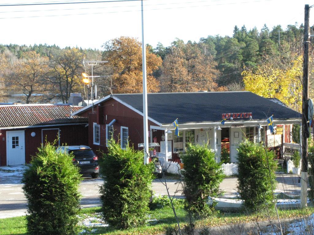 Roesjoebaden Camping & Stugby Sollentuna Exterior foto
