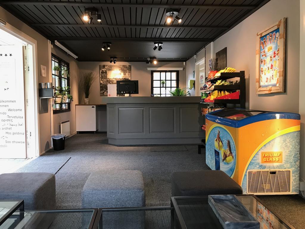 Roesjoebaden Camping & Stugby Sollentuna Exterior foto