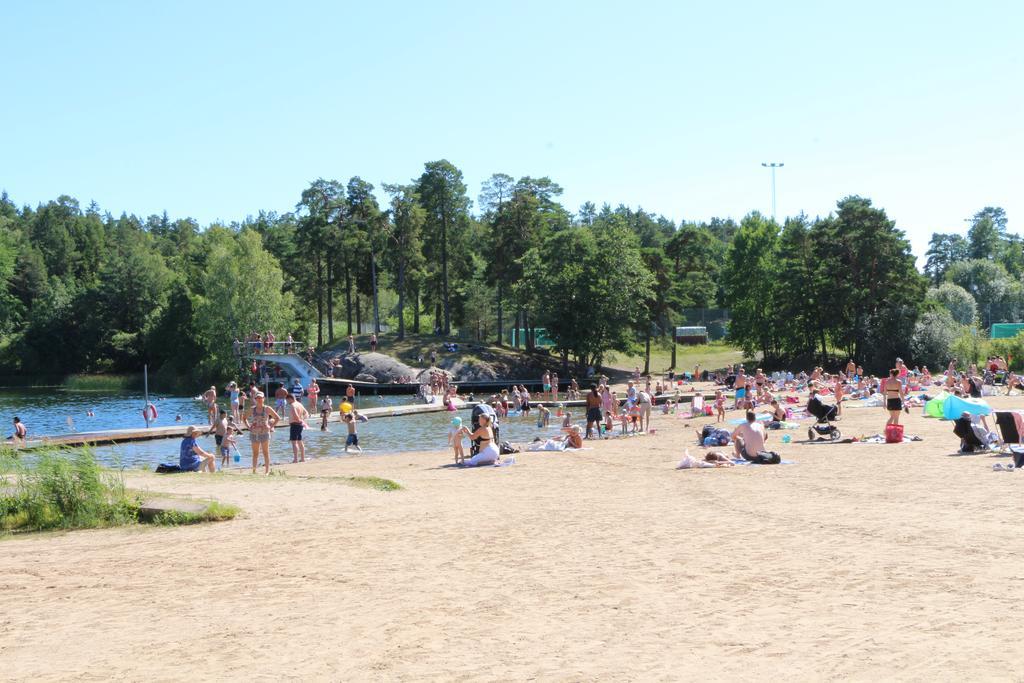 Roesjoebaden Camping & Stugby Sollentuna Exterior foto