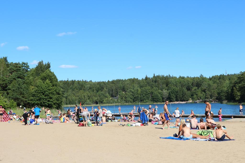Roesjoebaden Camping & Stugby Sollentuna Exterior foto