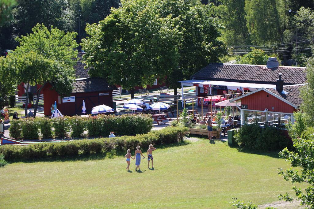 Roesjoebaden Camping & Stugby Sollentuna Exterior foto